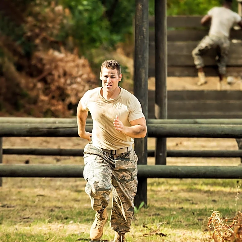 Royal Marines-Inspired Workout Offers Cardio and Leg Strength Gains