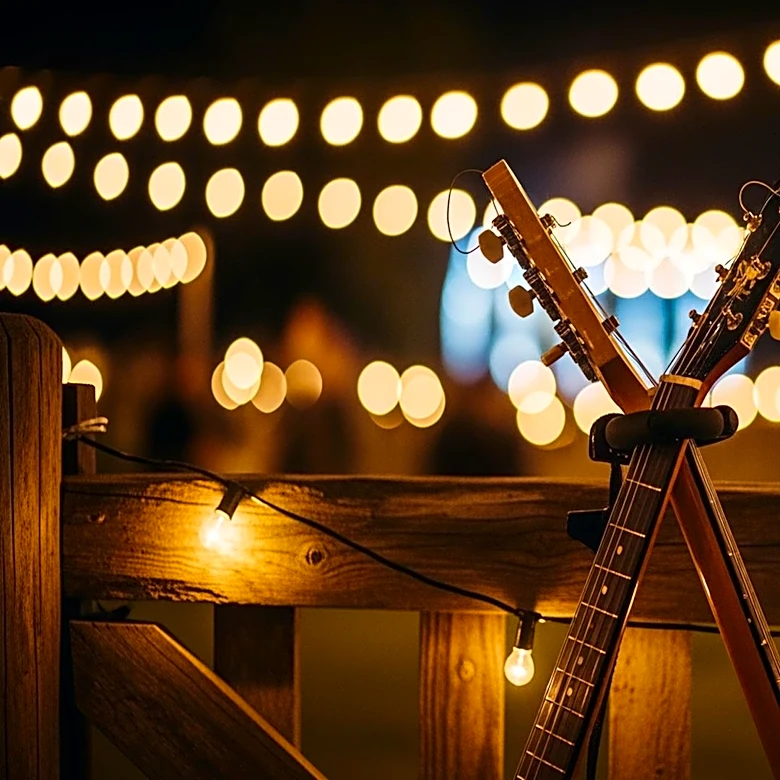 Sydney Sweeney and Scooter Braun's Public Display of Affection at Stagecoach Festival