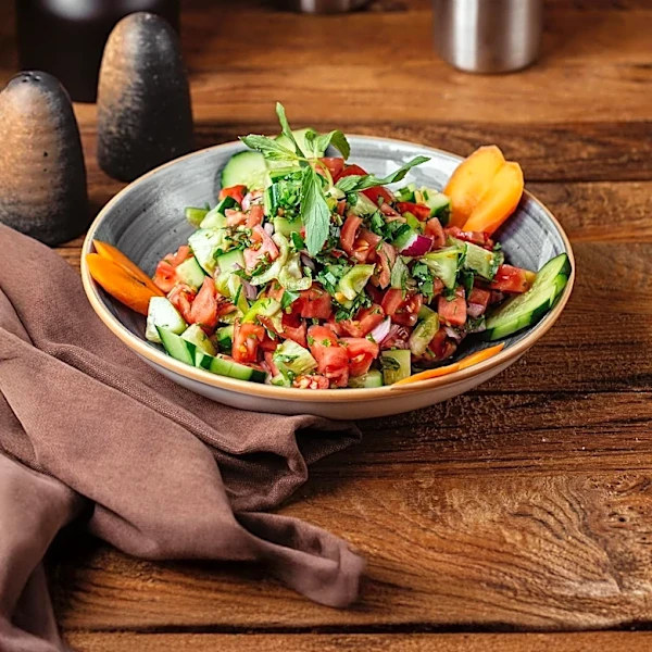 Bohl Elk Grove Introduces Fast and Healthy Dining Options