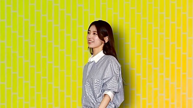 Celebrities Revive Flip-Flops as Chic Spring Footwear Trend