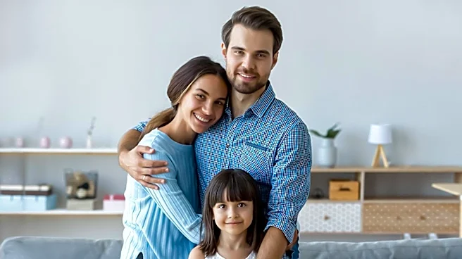 Woman's New Beginning Shaken by Father's Visit, Sparking Online Debate