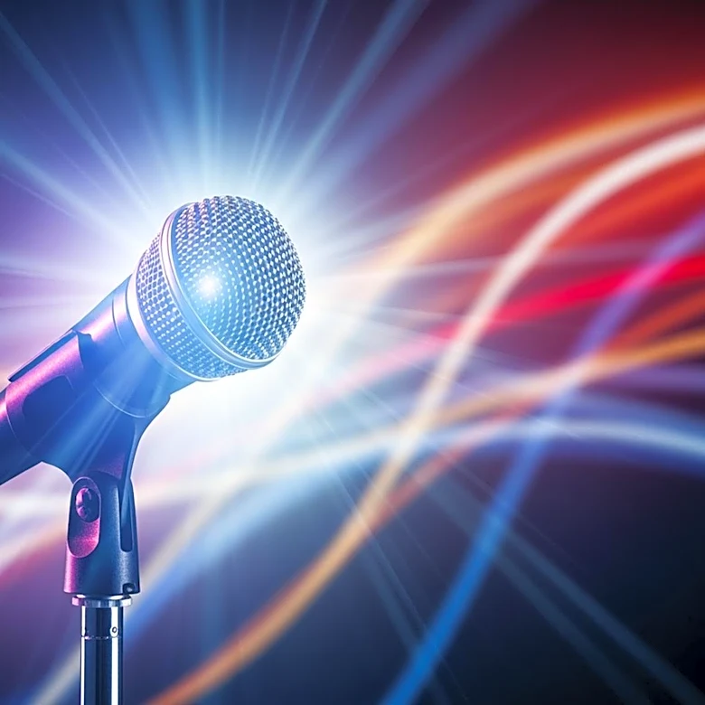 Cyndi Lauper Addresses Heckler During Las Vegas Concert, Emphasizes Community Power