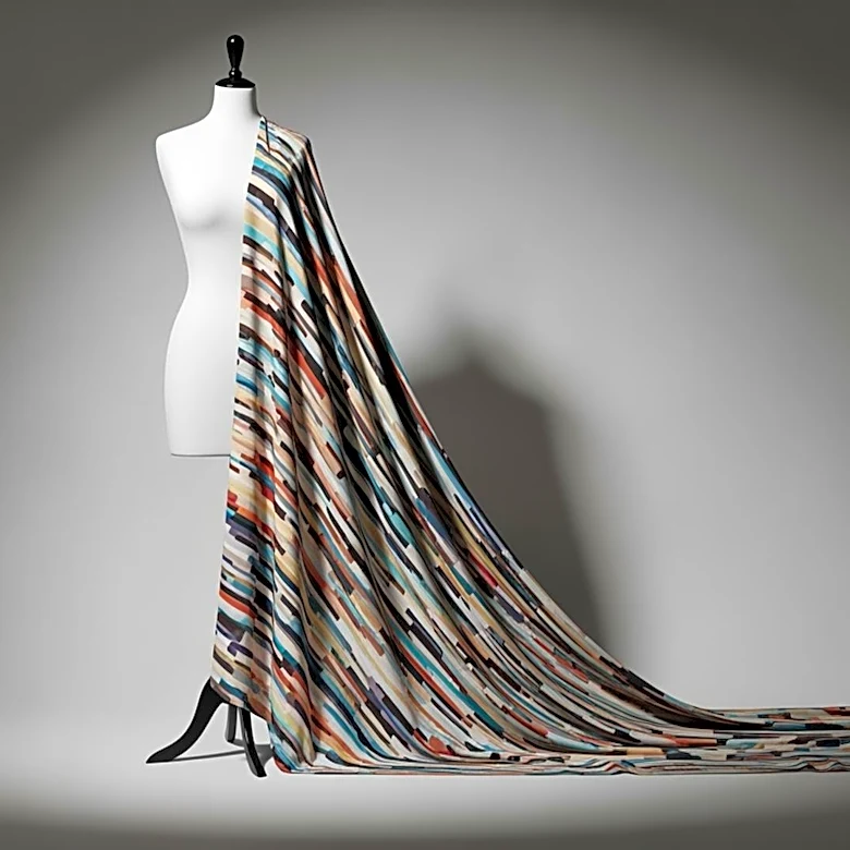 Anne Hathaway Faces Backlash Over Comments on Body Diversity in 'Devil Wears Prada 2'