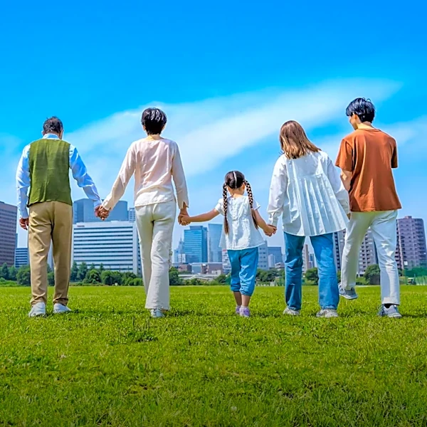 Multigenerational Living Boosts Family Wealth and Provides Elder Care Solutions