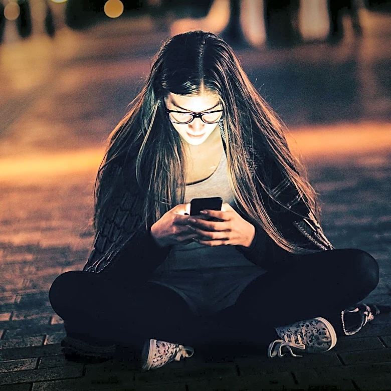 Consumer Reports Highlights Digital Detox Strategies Amid Rising Screen Time Concerns