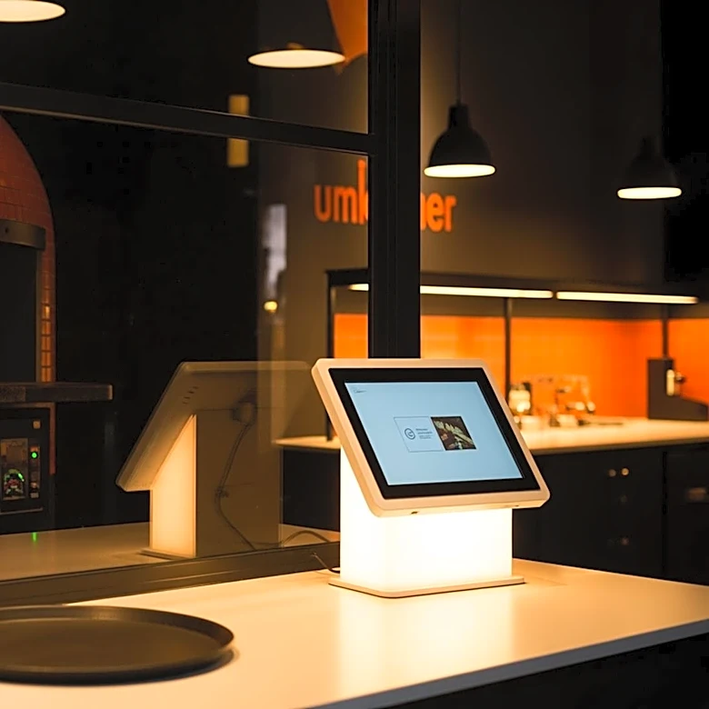 Little Caesars Launches Self-Service Location in Michigan