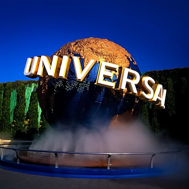 Universal Studios' Fan Fest Nights Sets New Standards for Theme Park Events