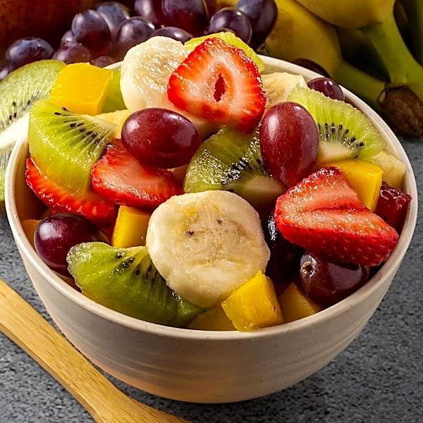Dietitians Recommend Low-Sugar, High-Fiber Fruits for Stable Blood Sugar Levels