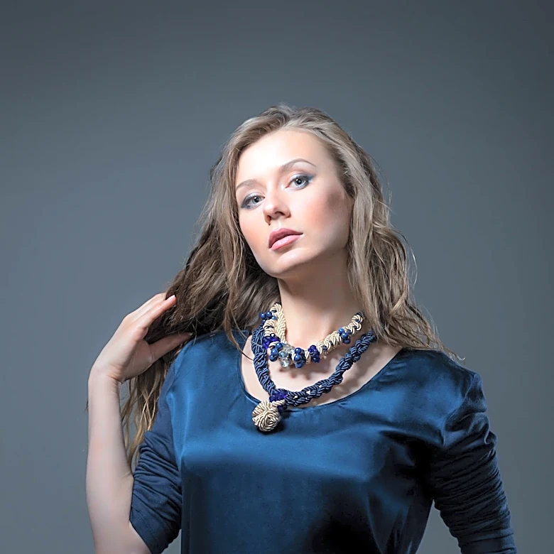 Chunky Beaded Necklaces Make a Bold Comeback in Fashion