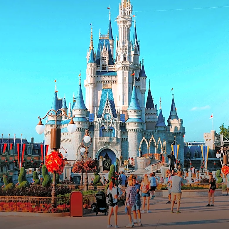 Make-A-Wish Grants Disney World Trip to 6-Year-Old with Rare Disease