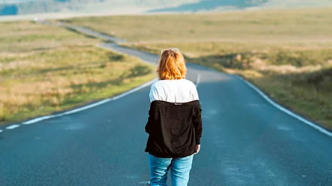 Psychologists Reveal Emotional Growth in Solo Midlife