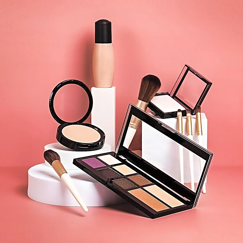 Uncertain Beauty Shoppers in 2026 Drive Industry Shift Towards Clarity and Personalization