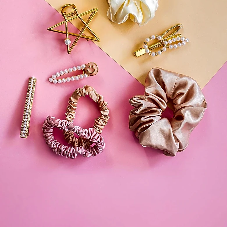 Claw Clips Make a Stylish Comeback in Hair Accessory Trends