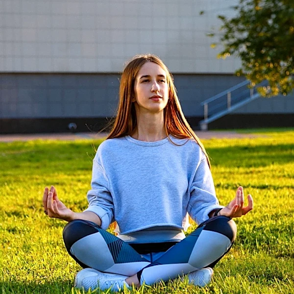 SRD Straightening Reins Foundation Hosts Self Care Events for Youth During Mental Health Month