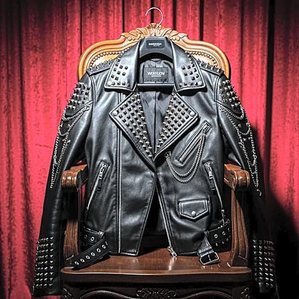 Dannielynn Birkhead Unveils New 'Goth-Rock' Look at Kentucky Derby 2026 Party