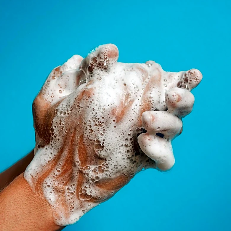 Dermatologists Recommend Best Body Washes for Eczema-Prone Skin