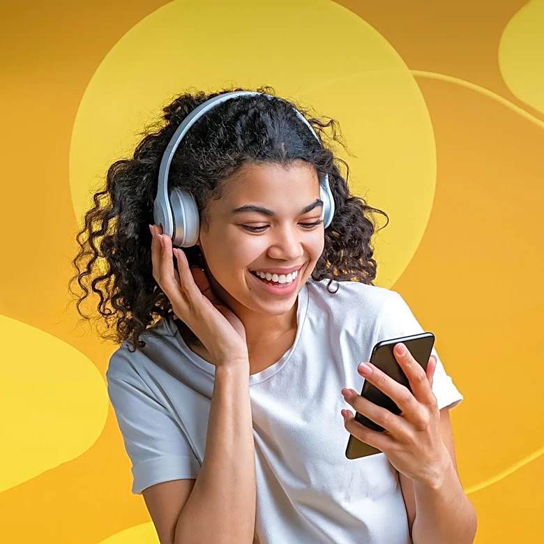 Gen Z Drives Resurgence of Old-School iPods for Distraction-Free Music Experience