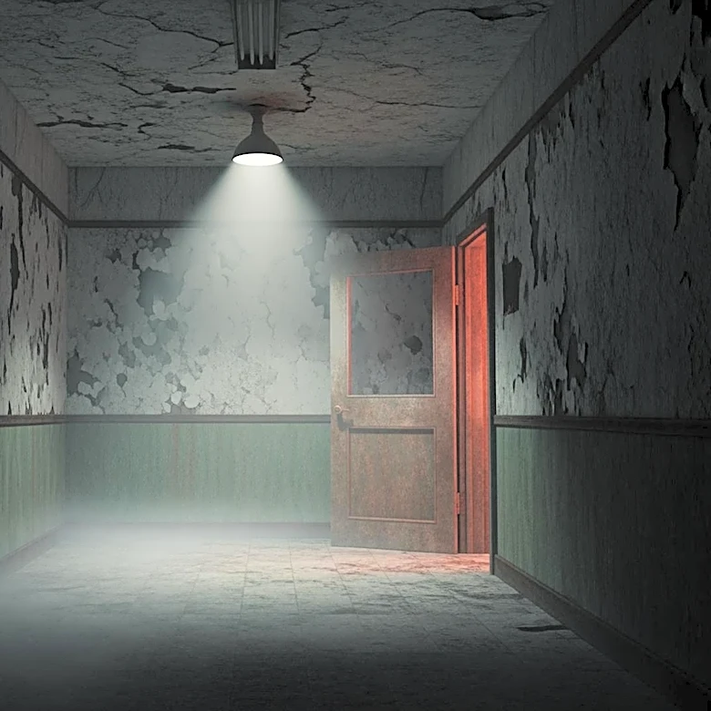 Director of 'Resident Evil' Movie Discusses Scariest Scene in Game Series