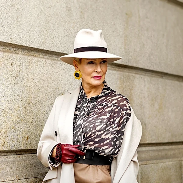 Zeagoo Partners with Maye Musk to Empower Women Through Fashion