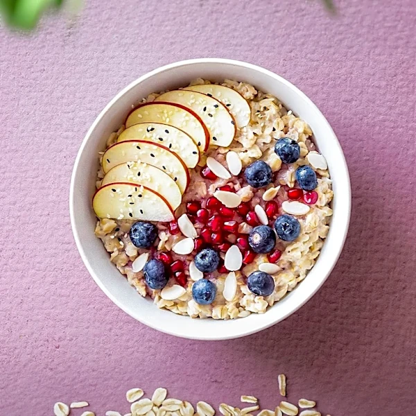 Doctors Highlight Potential Downsides of Oats for Certain Individuals