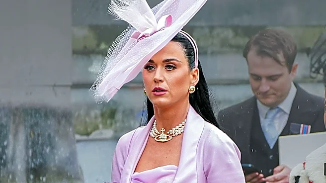 Kentucky Derby 2026 Showcases Vibrant Fashion and Celebrity Attendance