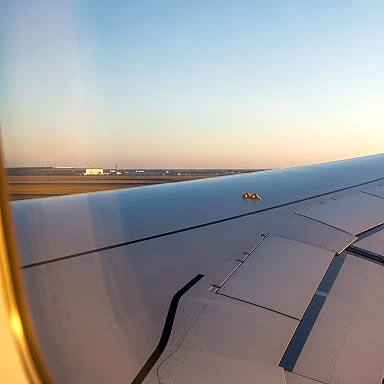 JetBlue Offers 'Rescue Fares' at Charlotte Airport Amid Spirit Airlines Shutdown