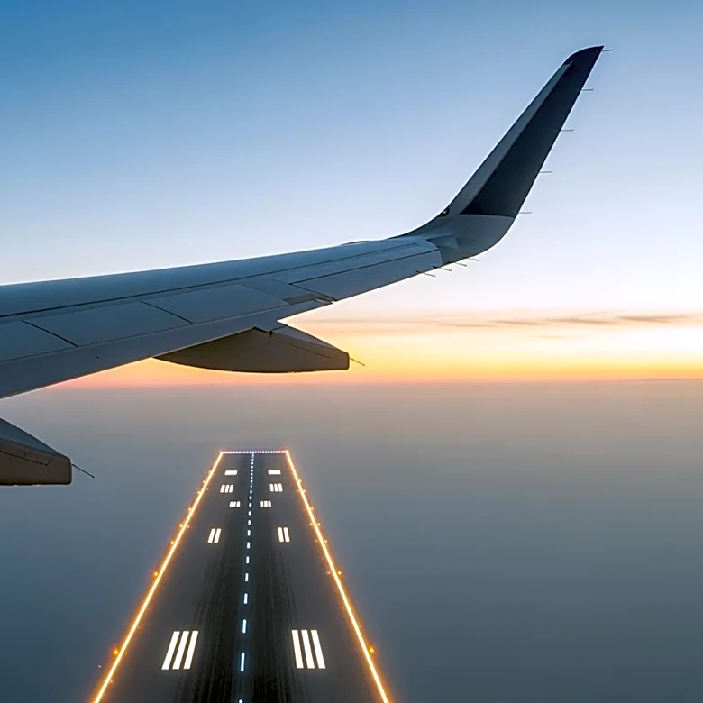 Spirit Airlines' Collapse Prompts Competitors to Offer Discounted Fares