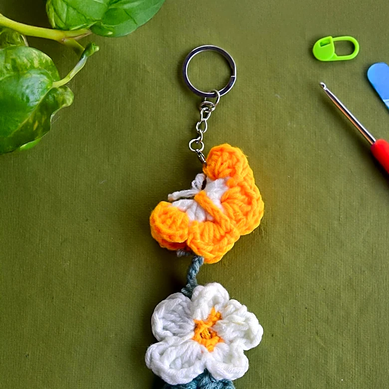 JCCH Craft  Collectibles Fair Offers Unique Mother's Day Gifts