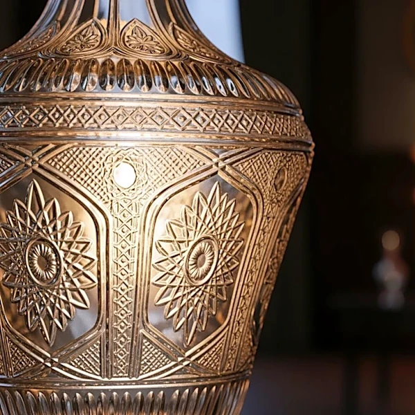 Record-Breaking £5.5m Islamic Glass Sale Highlights London Auction