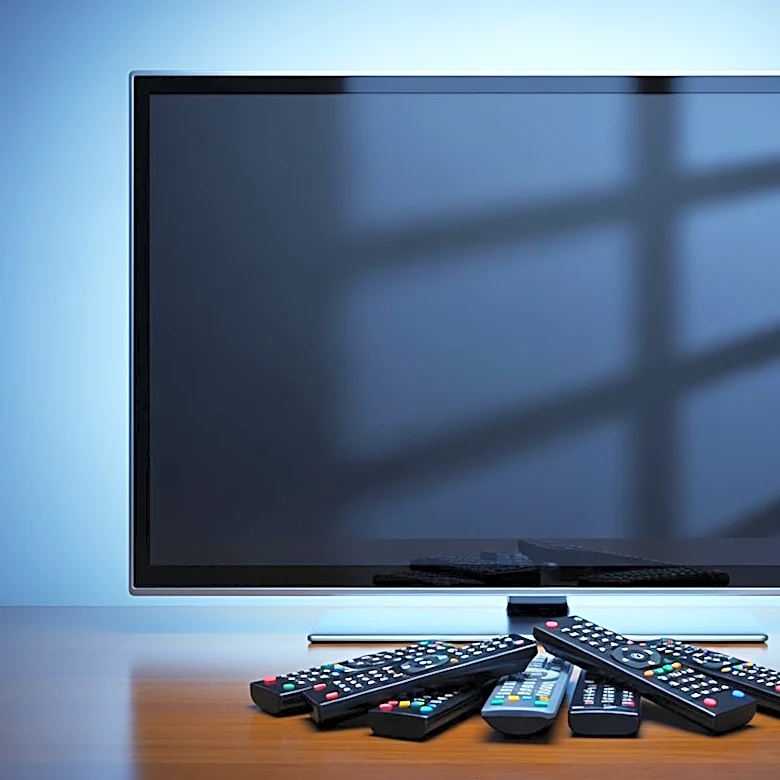 EchoStar Reports Significant Loss in Pay-TV Subscribers Amidst Streaming Competition