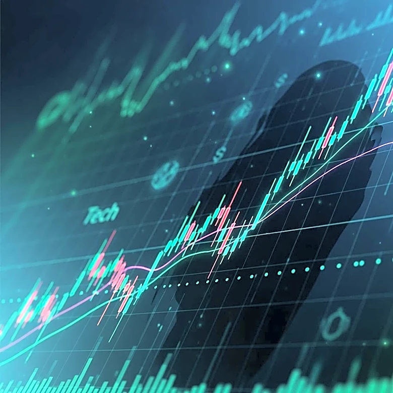 Michael Burry Warns of Potential Stock Market Decline Amid Tech Sector Surge