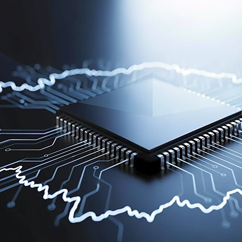 Qualcomm and Other Chip Stocks Decline Amid Inflation Concerns