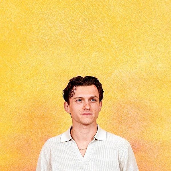 Tom Holland Launches Vuori's New Golf Collection for Modern Style