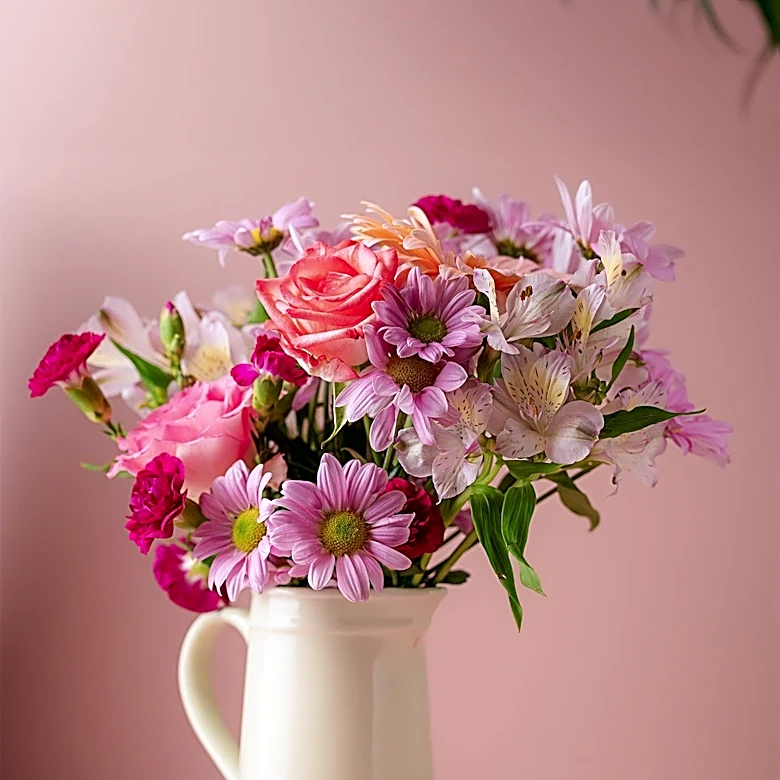 Floral Experts Share Tips to Prolong the Life of Mother's Day Flowers