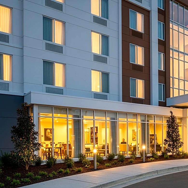 Procaccianti Companies Completes Renovation of Holiday Inn South Kingstown