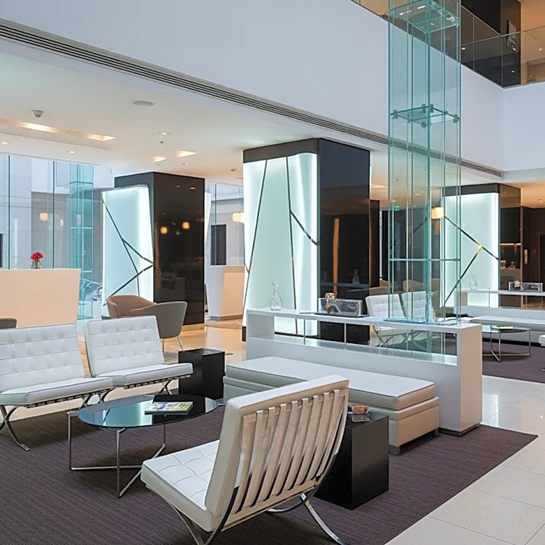 Aloft by Marriott Houston Unveils Renovated Hotel with Modern Design Enhancements