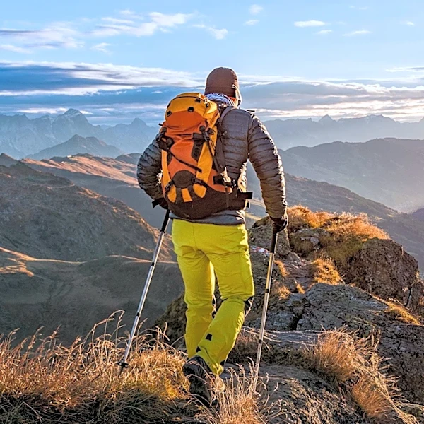 Hiking Gear Recommendations Highlight Benefits and Tips for Outdoor Enthusiasts