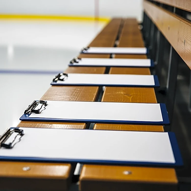 Toronto Maple Leafs Consider Multiple Candidates for Head Coach Position