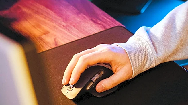 Affordable Elbow Pad Enhances Desk Comfort for Computer Users
