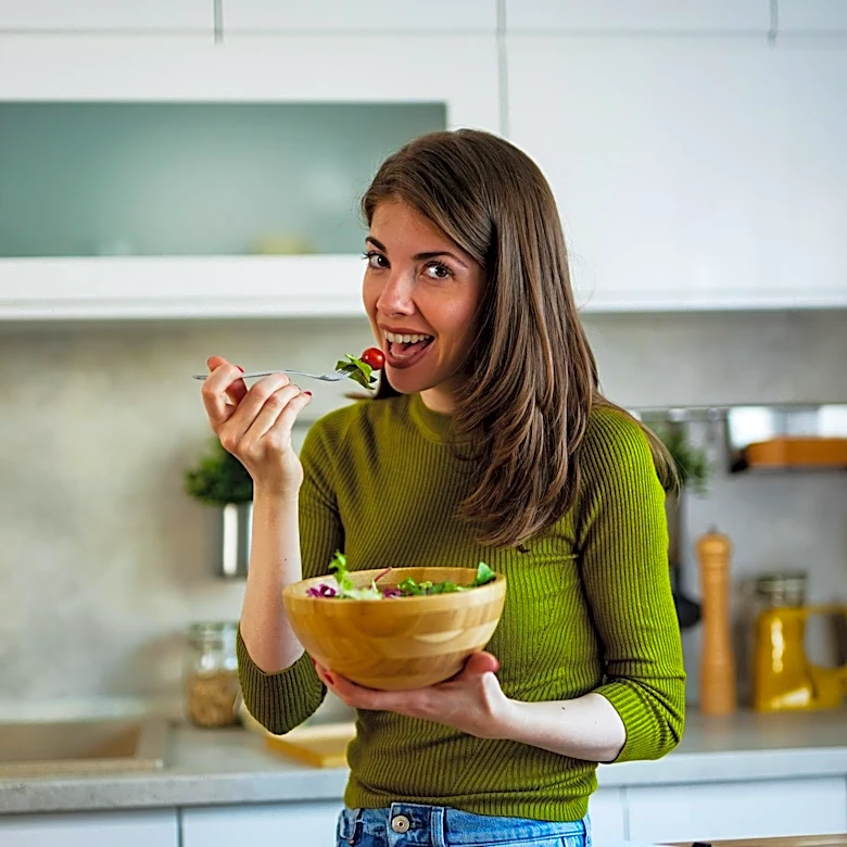 Dietitians Recommend Precommitment Strategy for Healthier Eating Under Stress