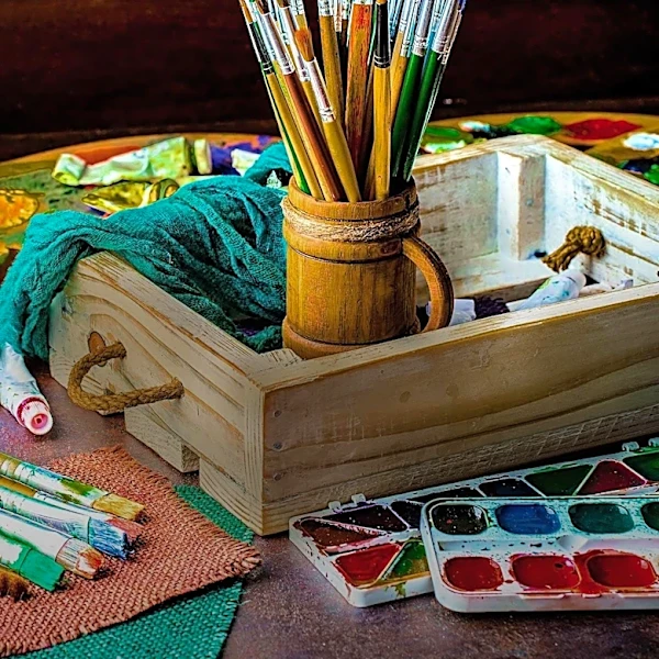 Study Reveals Artistic Hobbies May Slow Brain Ageing