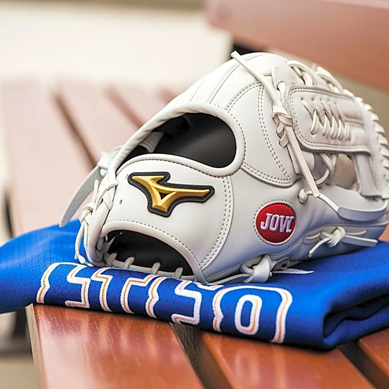New York Mets Scratch Jonah Tong from Triple-A Start, Raising Promotion and Injury Concerns