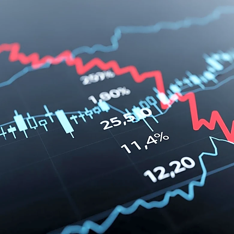 Walmart's Stock Declines Following Disappointing Earnings Outlook