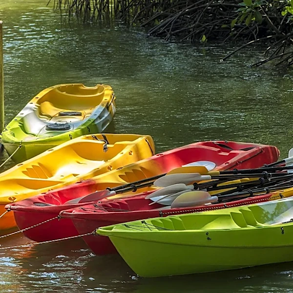 Self-Serve Kiosk Launches Kayak and Paddle Board Rentals in Manitowoc
