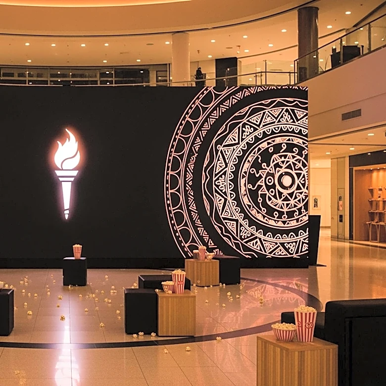 Survivor Fans Celebrate 50th Season Finale with Watch Party at Mall of America