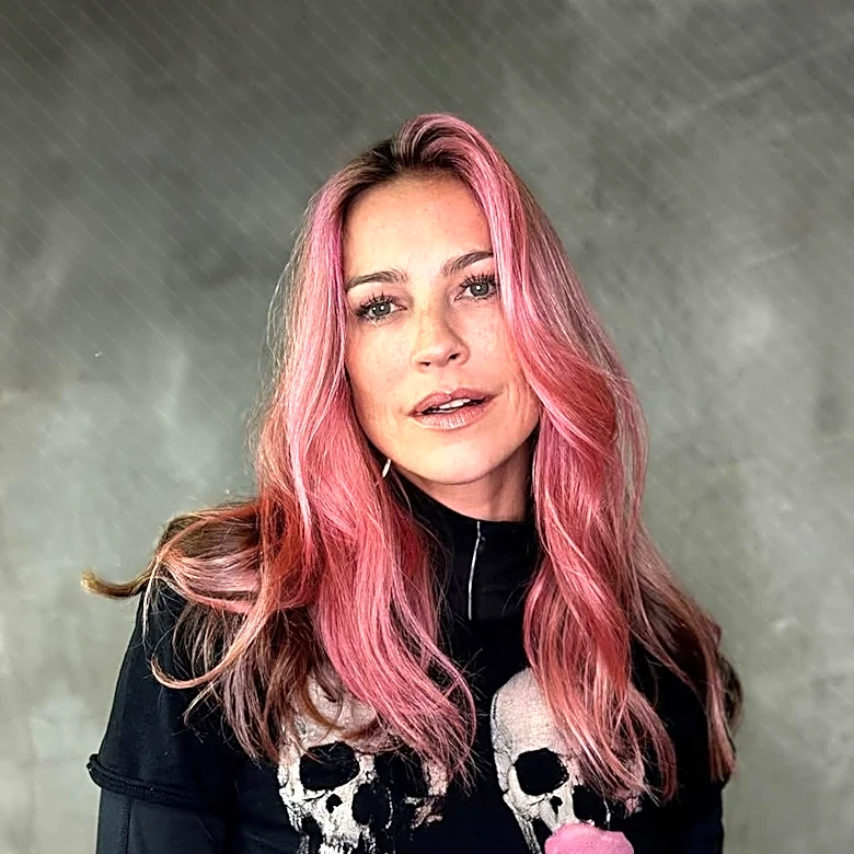 Stylist Sara Viklund Observes Cultural Shift in Hair Care Emphasizing Individuality