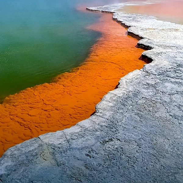 Gofra Beach's Sulfur Springs Reopen After Six-Year Closure Due to Rising Water Levels