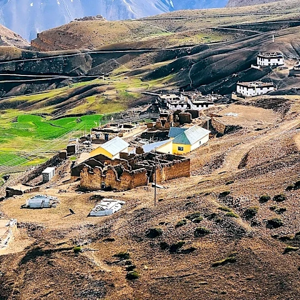 Architect Brothers Build Mud House in Himalayas, Transforming it into Airbnb