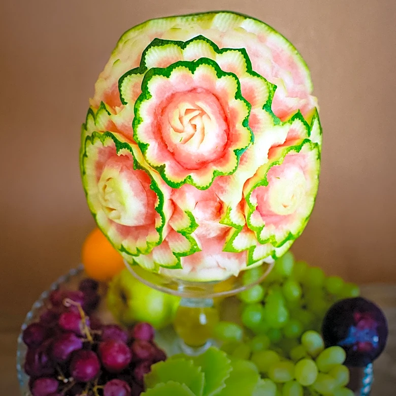Pittsburgh's Fruitastik Creates Fruit Art Resembling Candy, Gains Social Media Attention