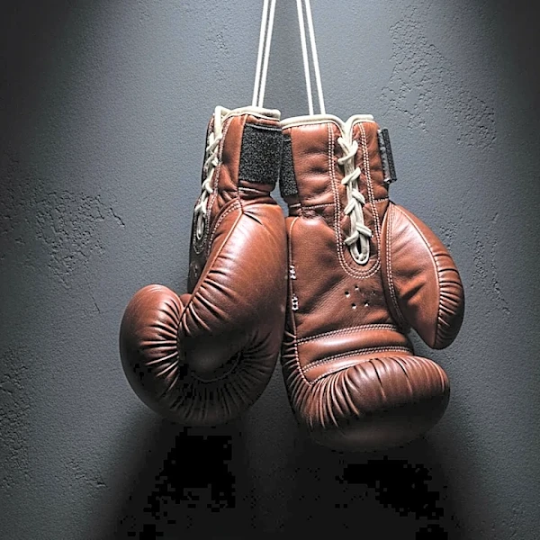Adam Azim Dismisses Steven Claggett's Conditioning Advantage Claim in Boxing Showdown